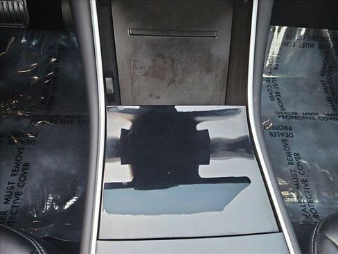 Used 2019 Tesla Model 3 Long Range image 12