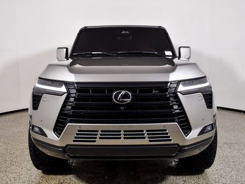 Used 2025 Lexus GX 550 image 11