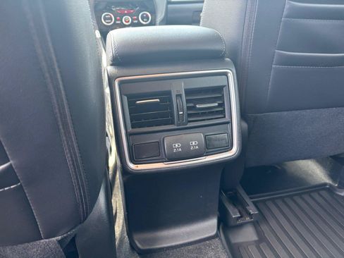 Used 2020 Subaru Forester Limited AWD/4WD image 37