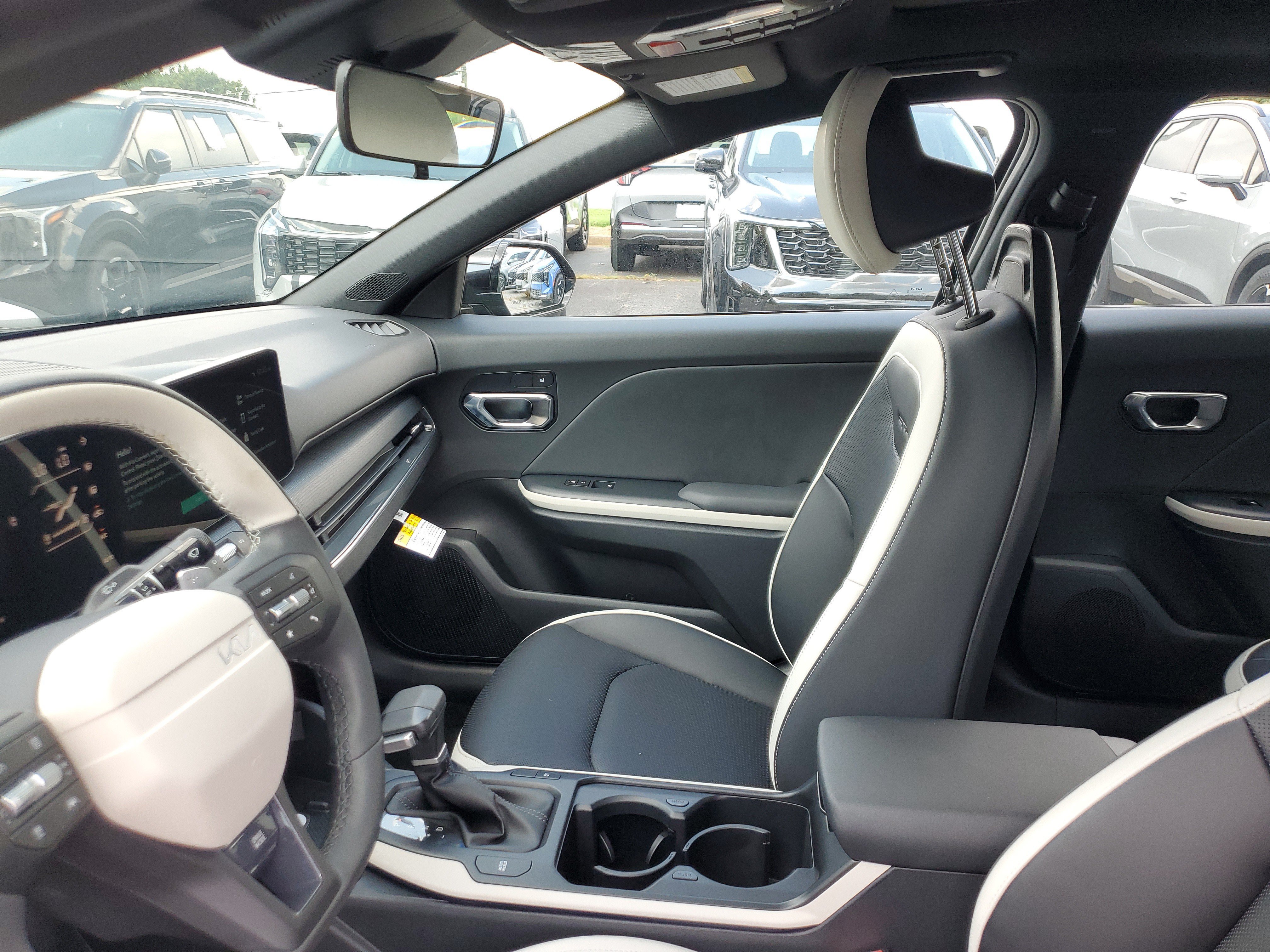 New 2026 Kia K4 EX FWD image 17