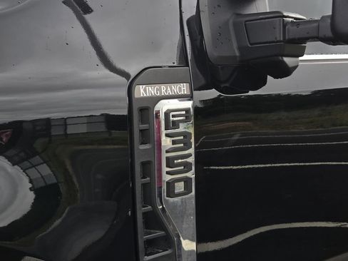 Used 2024 Ford F350 King Ranch w/ FX4 Off-Road Package AWD/4WD image 38