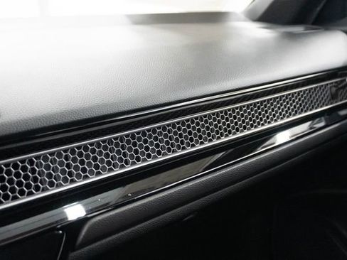 Certified 2025 Honda Civic Sport image 29