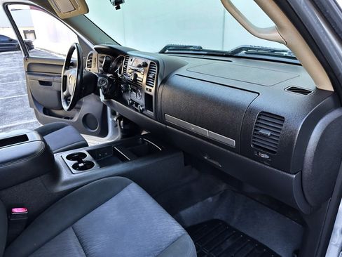 Used 2012 GMC Sierra 1500 SLE w/ Power Tech Package image 29