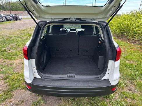 Used 2019 Ford Escape S FWD image 23