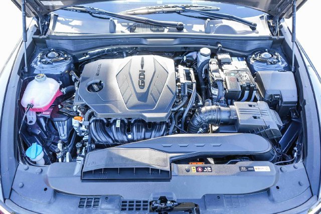 Used 2025 Hyundai Sonata SE FWD image 28