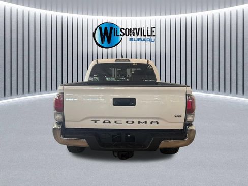 Used 2021 Toyota Tacoma TRD Off-Road AWD/4WD image 5