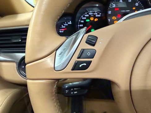Certified 2016 Porsche 911 Targa 4S AWD/4WD image 19