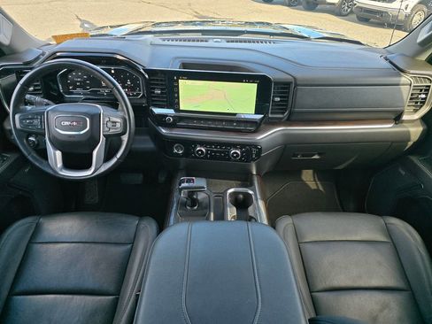 Used 2023 GMC Sierra 1500 SLT w/ SLT Convenience Package image 5