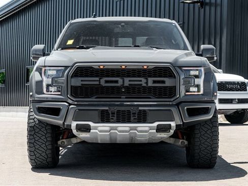 Used 2020 Ford F150 Raptor w/ Equipment Group 802A Luxury AWD/4WD image 4