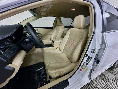 Used 2016 Toyota Camry XLE FWD image 24