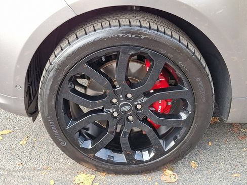 Used 2022 Land Rover Range Rover Sport HSE Dynamic image 9