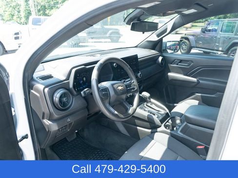 Used 2023 Chevrolet Colorado W/T w/ WT Convenience Package II AWD/4WD image 18