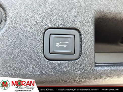 Certified 2024 Chevrolet Equinox LT FWD image 12