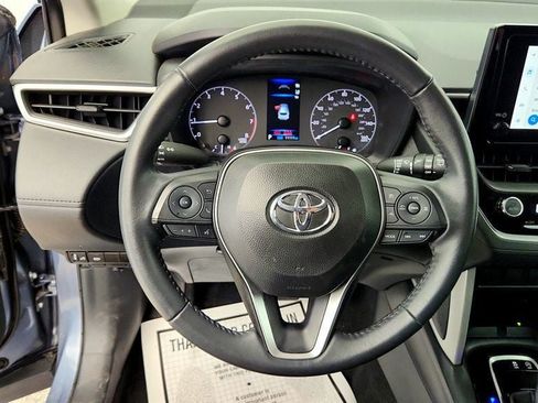 Used 2024 Toyota Corolla Cross LE FWD image 12