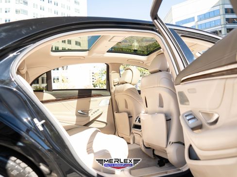 Used 2015 Mercedes-Benz S 550 Sedan image 19