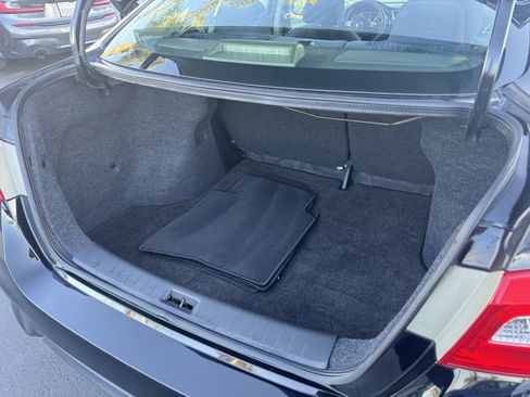 Used 2016 Nissan Sentra SV image 32