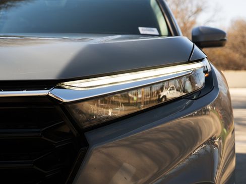 Certified 2025 Honda CR-V EX-L image 11