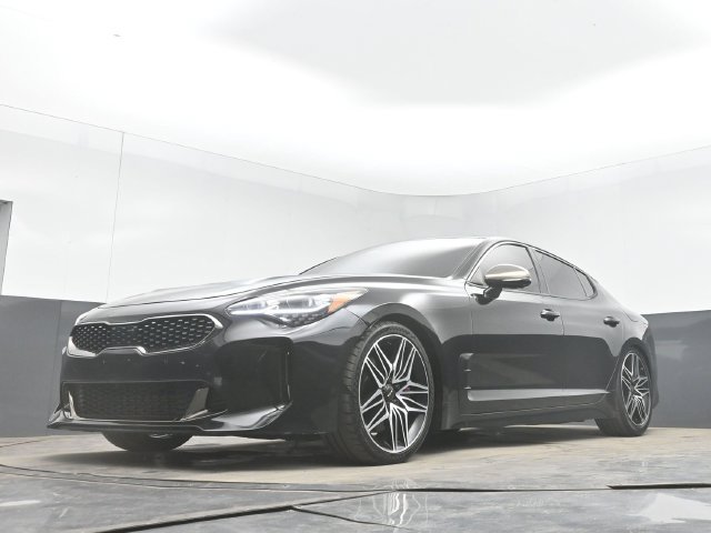 Used 2022 Kia Stinger GT2 w/ Red Interior Color Package RWD image 44