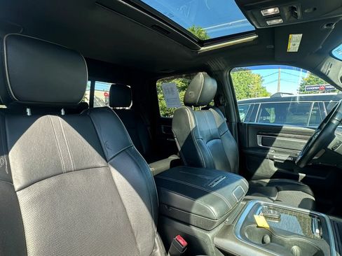 Used 2017 RAM 1500 Limited AWD/4WD image 37