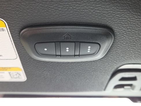 Used 2024 Jeep Wrangler Unlimited w/ Convenience Group AWD/4WD image 20
