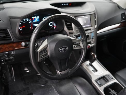 Used 2013 Subaru Legacy 3.6R Limited AWD/4WD image 19