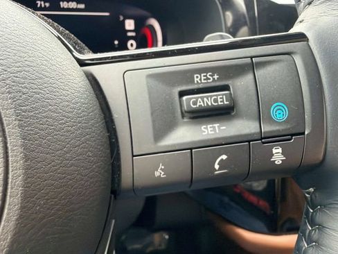 Used 2023 Nissan Pathfinder Platinum AWD/4WD image 25