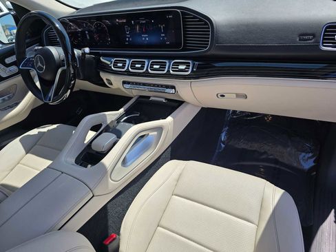 Used 2024 Mercedes-Benz GLE 450 4MATIC image 10