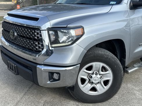 Used 2019 Toyota Tundra SR image 2