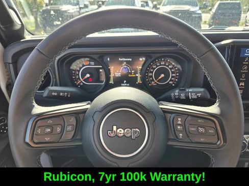 Used 2026 Jeep Wrangler Unlimited Rubicon AWD/4WD image 28
