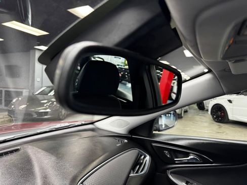 Used 2018 Chevrolet Malibu LT image 28