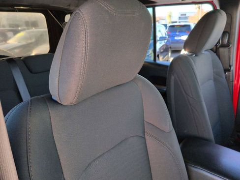 Used 2020 Jeep Wrangler Unlimited Sport S image 21