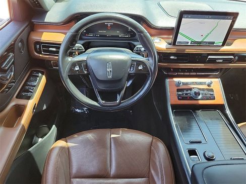 Used 2022 Lincoln Aviator Reserve image 9