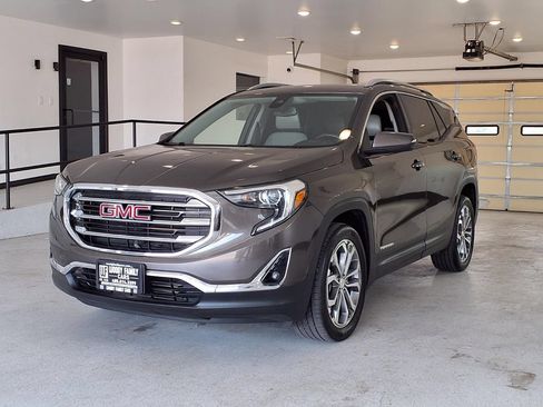 Used 2020 GMC Terrain SLT w/ Preferred Package AWD/4WD image 21