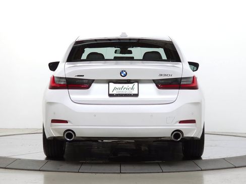 Used 2024 BMW 330i xDrive Sedan w/ Convenience Package AWD/4WD image 8