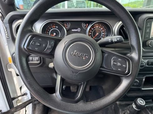 Used 2020 Jeep Gladiator Sport AWD/4WD image 29