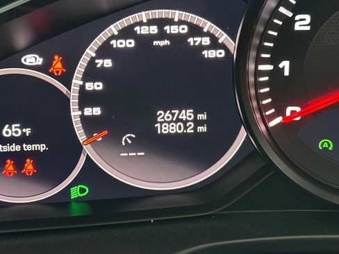 Certified 2023 Porsche Panamera Platinum Edition RWD image 26