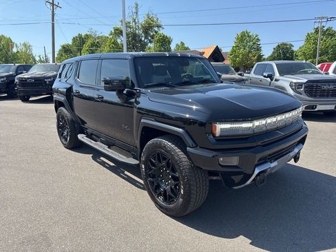 Used 2025 GMC Hummer EV 3X w/ LPO, Dark Essentials Package AWD/4WD image 7