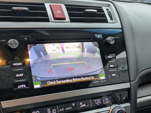 Used 2017 Subaru Outback 3.6R Limited image 21