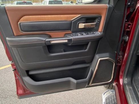 Used 2019 RAM 2500 Limited image 11