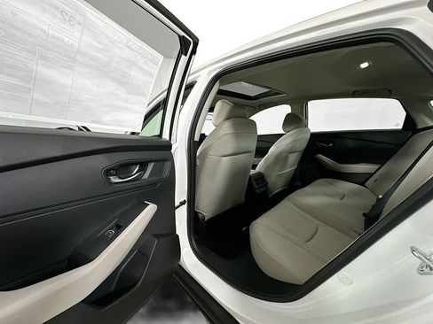 Certified 2025 Honda Accord SE image 17