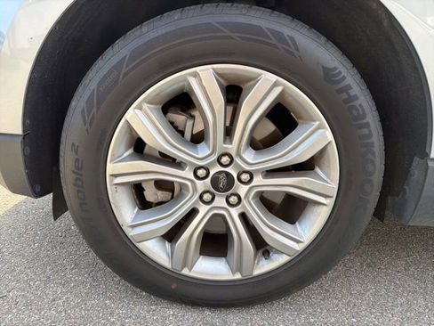 Used 2023 Ford Edge Titanium w/ Equipment Group 301A image 17