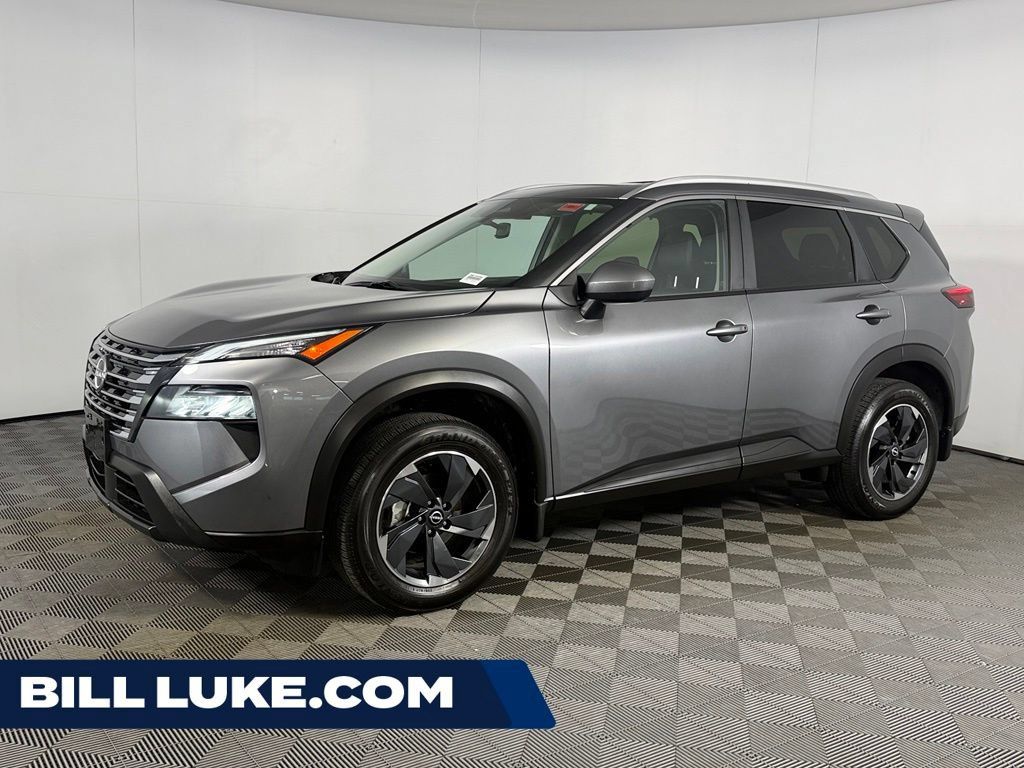 Used 2024 Nissan Rogue SV w/ SV Premium Package AWD/4WD image 1