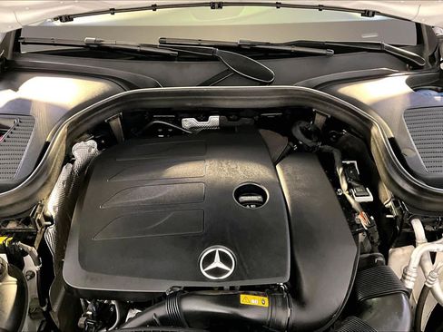 Certified 2022 Mercedes-Benz GLC 300 4MATIC image 30
