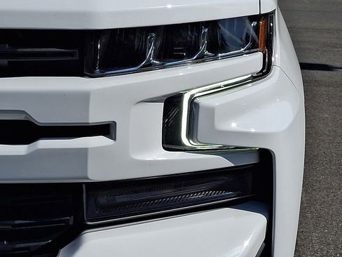 Used 2021 Chevrolet Silverado 1500 RST AWD/4WD image 9