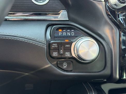 Used 2024 RAM 1500 Limited AWD/4WD image 36