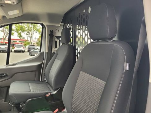 Certified 2025 Ford Transit 250 Low Roof w/ Exterior Upgrade Package RWD image 19