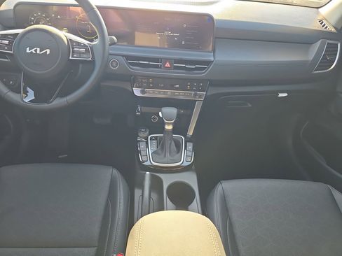 New 2026 Kia Seltos EX image 14