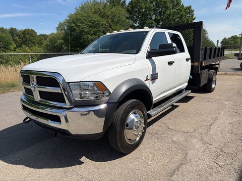 Used 2015 RAM 5500 Tradesman w/ Ambulance Prep Group RWD image 7
