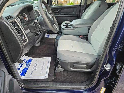 Used 2016 RAM 1500 Express AWD/4WD image 12