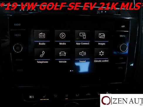 Used 2019 Volkswagen e-Golf SE w/ Driver Assistance Package image 19